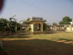 فندق أُودايبورفي  Ravla Khempur المظهر الخارجي الصورة